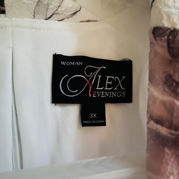 Alex Evenings Plus Size 3X Floral Print Jacquard Side Button 3/4 Sleeves Jacket - Picture 8 of 15